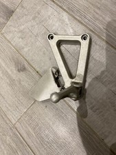 Pedana Poggiapiedi Con Staffa Passeggero DX Ducati SS