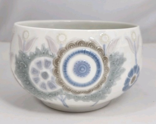 Rare vtg lladró 1168 - rare, "bowl