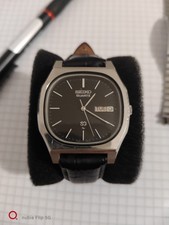 N*44 SEIKO QUARTZ SQ 7123-5220