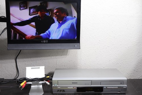 Lettore combinato vcr dvd - lettore, vcr/dvd