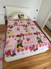 letto una piazza e mezza con contenitore E Comodino