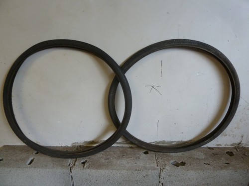 Ancien vélo pneus michelin - vélo,