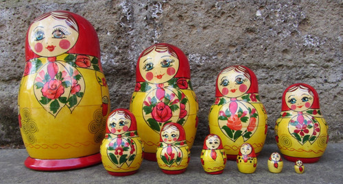 Grande matryoshka russa alta - grande,
