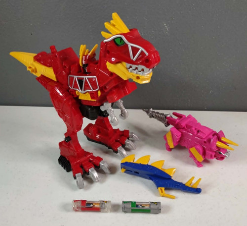 Triceratopo power rangers dino - triceratopo,
