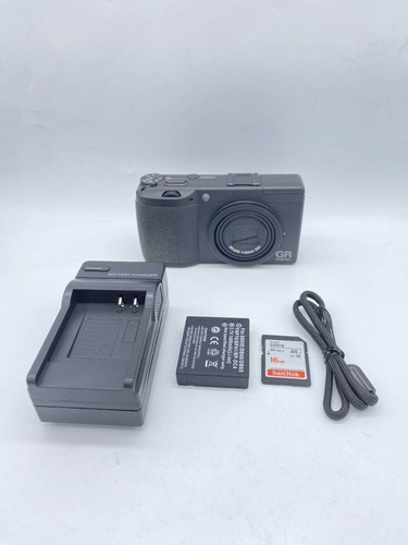 Fotocamera digitale compatta