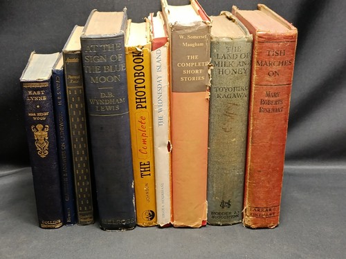 Vintage book bundle hardback - vintage,