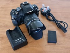 Corpo fotocamera reflex digitale CCD Olympus Evolt E-400 10 megapixel + obiettivo zoom 14-42 mm - M1568