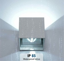 APPLIQUE DA PARETE ESTERNO