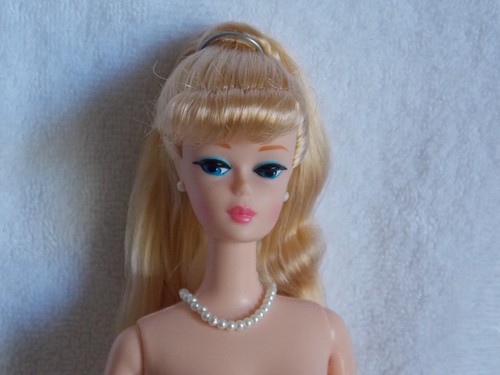 Barbie loves elvis - barbie,