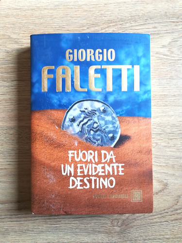Fuori evidente destino - fuori, un