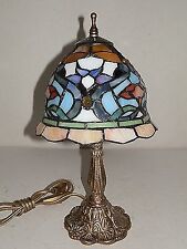 Lampada Abatjour Vetro TIFFANY base LIBERTY in Ottone con FIORI BLU RIALZO