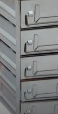 Cassettiera verticale per