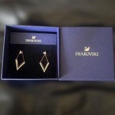 Swarovski VShaped Gold Crystal