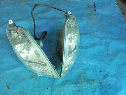 Coppia fari anteriori con - coppia,