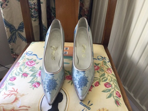 Scarpe stiletto classiche anni