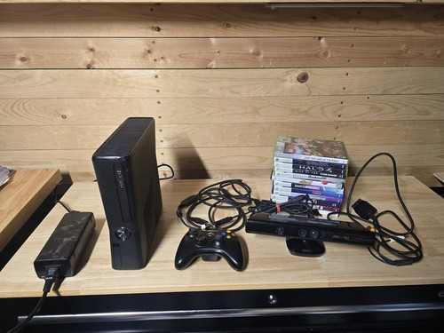 Microsoft xbox 360 - 4, gb