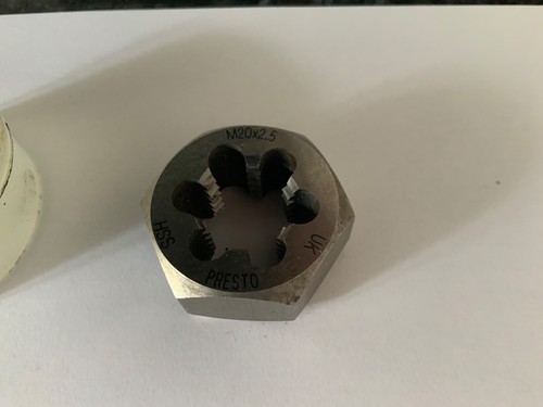 M20x2 presto dado - m20x2,5, uk