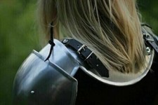 Lady coppia di pauldroni e