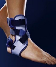 Tutore bivalva per caviglia