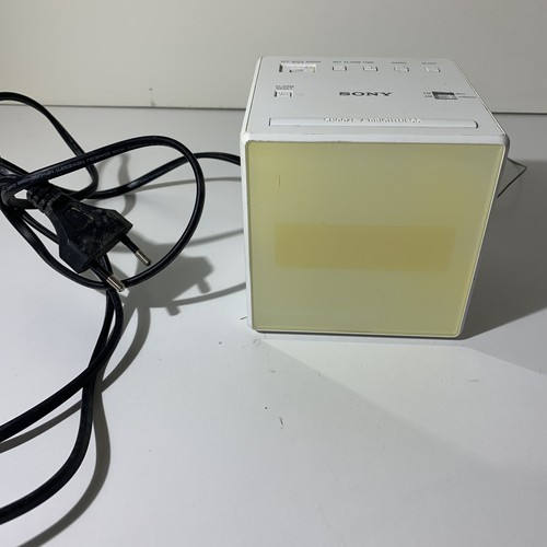 Radiosveglia sony icf cubo - radiosveglia,