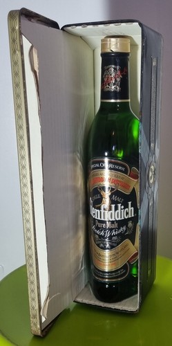 Glenfiddich pure malt scotch - glenfiddich,