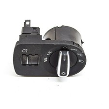 AUDI Q3 8U Centralina interruttore fari 8P0919093 8X2941531AN 2017 RHD