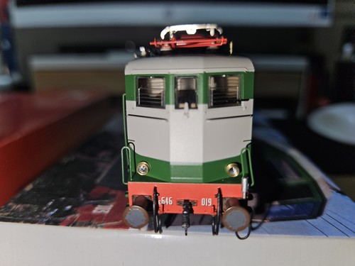 Locomotiva rivarossi e646 019 - locomotiva,