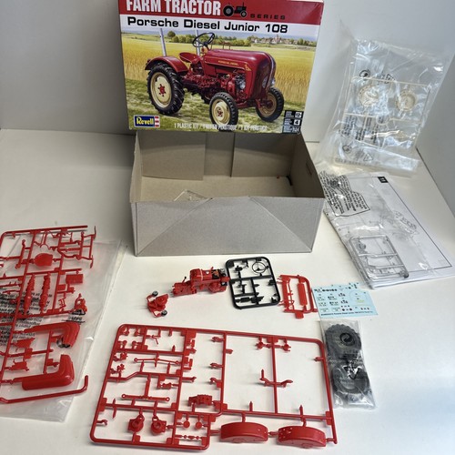 Trattore agricolo revell 24 - agricolo, 1/24
