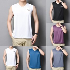 Singlet uomo scollo V slim fit realizzato in materiale seta ghiaccio leggero asciugatura rapida