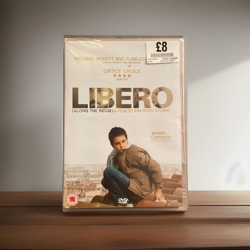 Libero anche - -,