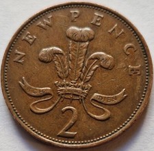 G.B. 2 NEW PENCE QUEEN