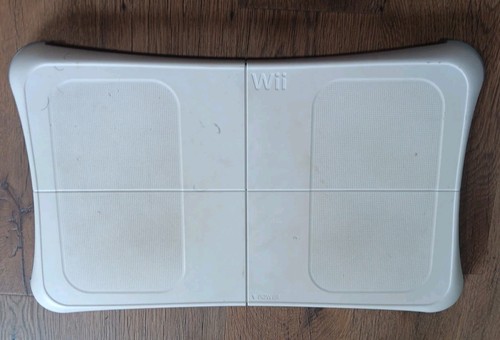 Nintendo wii balance board - nintendo,