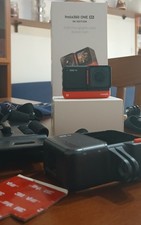 Insta360 One Rs Pro con accessori