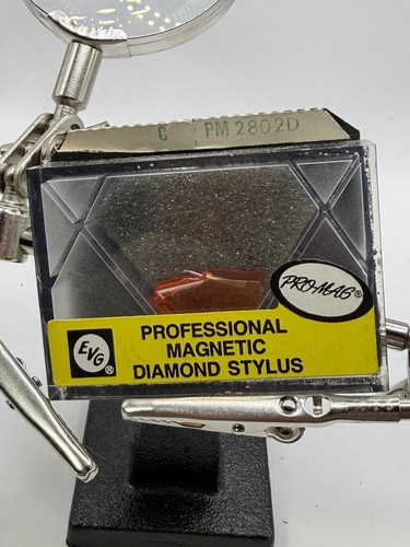 Stilo diamantato magnetico