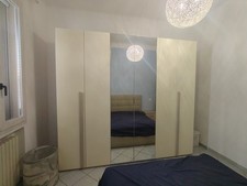 Camera da letto completa (armadio 6 ante, letto contenitore, due comodini)