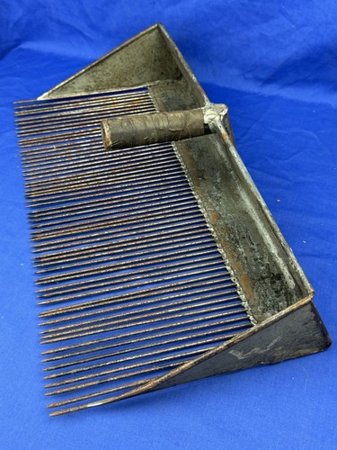 Vintage blueberry rake - vintage,