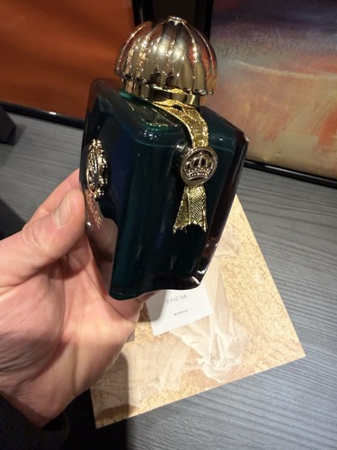 Amouage iconic woman extrait - amouage,