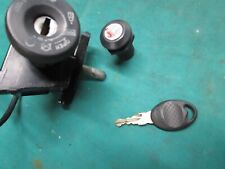 SERRATURA BLOCCHETTO ACCENSIONE + BAULETTO APRILIA SCARABEO 150