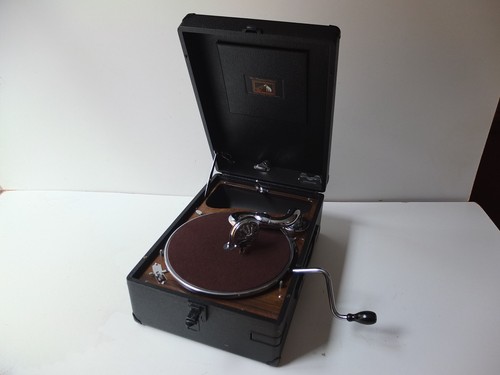 Hmv 102 portable gramophone - 102,