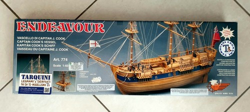 Mantua model kit nave in - ,