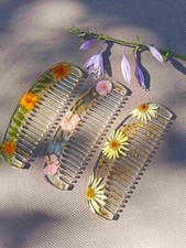 Pettine in resina con fiori