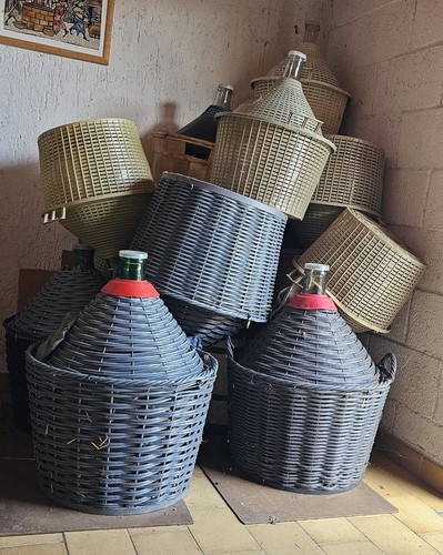 Stock damigiane vetro - in,