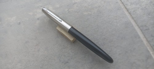 Fountain pen - fountain,