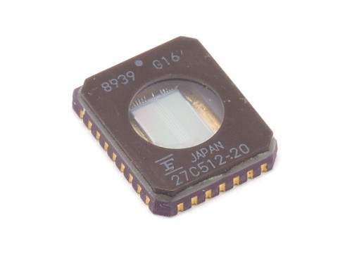 Fujitsu 27c512 64kx8 bit - fujitsu, 64kx8-bit