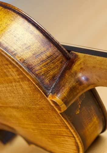Vecchio violino - vecchio,