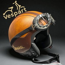 Casco In Pelle
