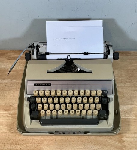 Vintage triumph gabriele - vintage,