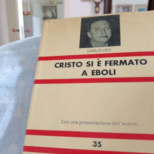 Cristo fermato a eboli - cristo,