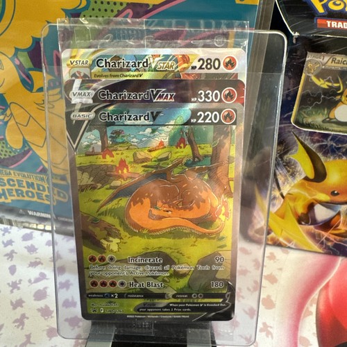 Charizard upc ultra premium - charizard,
