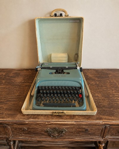 Vtg olivetti underwood - vtg,